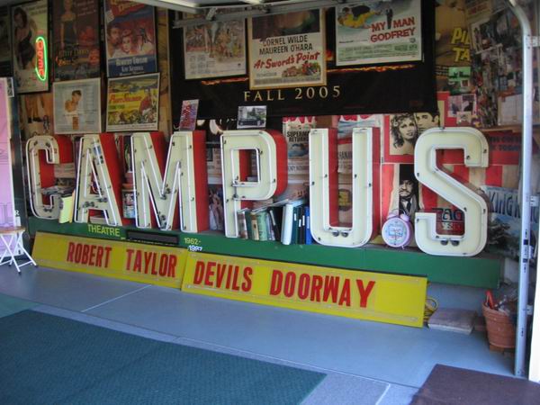 Lucon Theatre - Marquee Fall 2006 (newer photo)